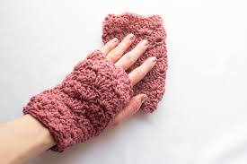 In this collection you can find the best crochet beach bags. Simple And Quick Fingerless Gloves Crochet Patterns 3 Versions Amelia Makes