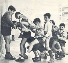 Guardarguardar juegos de patio para más tarde. Brutal Los 20 Juegos De Patio De Colegio De Ninos De Los 80 Https Blog Sorteopremios Com
