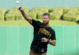 A.J. Burnett Returns to Pittsburgh, Praises Pirates' New Vibe