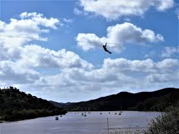 Cherchez parmi 45 331 maisons au portugal avec situé à l'ouest de la péninsule ibérique, le portugal étonne par la diversité de ses paysages et sa richesse. Visite D Alcoutim