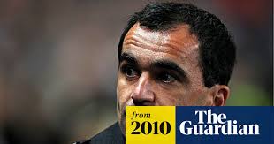 Wigan's Roberto Martínez faces goalkeeper dilemma for Chelsea match