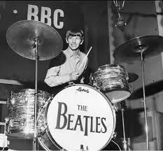 🗓️ On This Day in Beatles History: June 19, 1963 The night Ringo Starr  changed drum history forever. At the Playhouse Theatre in London, Ringo sat  behind a brand-new Ludwig Oyster Black