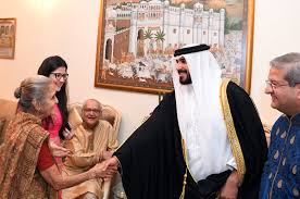 Bin salman also loves his art and is rumoured to be the owner of a painting worth nearly as much as his yacht. Ø§Ø®Ø¨Ø§Ø± Ø³Ù…Ùˆ ÙˆÙ„ÙŠ Ø§Ù„Ø¹Ù‡Ø¯ On Twitter On Behalf Of Hrh Cp Salman Bin Hamad Hh Sh Mohammed Bin Salman Visits Families To Wish Them A Happy Diwali