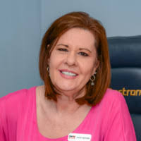 Kathy Hatcher's Instagram, Twitter & Facebook