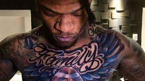 The design was done at the ace of spades tattoo studio in florida. Lamar Jackson Gets Massive Tattoo Honoring Faith Family Football Wpec