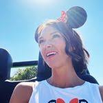 Angela Ottley's Instagram, Twitter & Facebook