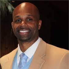 Kareem Braxton's Instagram, Twitter & Facebook