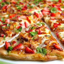 The Cafe Sucre Farine Strawberry Balsamic Pizza With Chicken Sweet Onion And Delicious Pizza Food Strawberry Pizza