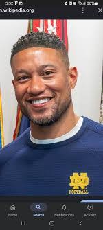 Lake Dawson's Instagram, Twitter & Facebook