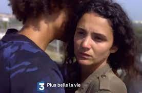 C'est au bar de roland ou à l'hôtel de mirta que se retrouvent les habitants du mistral, un quartier de marseille. Replay Plus Belle La Vie France 3 Naissance Et Jalousie Au Mistral