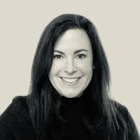 Molly Lynn's Instagram, Twitter & Facebook