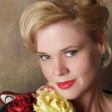 Let's wish this beautiful, talented, and exquisite artist a happy birthday!  I feel very honored to be your doppelgänger 👯 Happy Birthday you brilliant  woman Jessica Chastain ⁣⁣ 📷: Thea Traff for