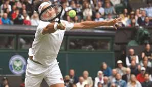 Federer's first week at wimbledon was not entirely straightforward, but at 39 years old he will take a spot on manic monday any way he can get it. T Mndvpzt Tvxm