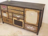 Etagere De Rangement Ou A Epices Murale Vitree Facon Armoire A Pharmacie Avec Tiroirs Bois Blanchi Et Pateres Fer 16 5x63 5x70cm Etagere Rangement Tiroir Bois Armoire A Pharmacie
