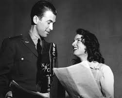 Lieutenant James Stewart And Actress Mercedes Mccambridge 1942 Actors Hollywood Stage Actor