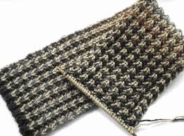 Knit in worsted weight yarn in the simple garter stitch, it's an easy and fast project. The Wool Nest Bracken Men S Scarf Free Knitting Pattern And Colour Change Tutorial
