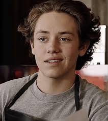 Who was Carl's best romantic interest? : r/shameless