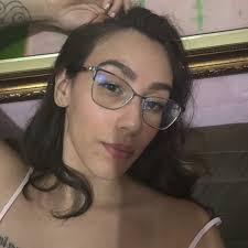 Sim, sou bissexual added a new photo.