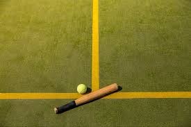 Permainan bola kasti termasuk permainan bola kecil. Ukuran Lapangan Bola Kasti Beserta Gambar Dan Keterangannya