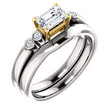 10kt Two Tone 6x4mm Center Emerald Imitation Diamond And 4 Accent Round Diamonds Bridal Ring Set St7175 Diamond Bridal Ring Sets Bling Rings Bridal Ring Set