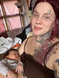 Amanda Pankowski's Instagram, Twitter & Facebook