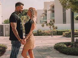 Suite à leur mariage au consulat de france à dubaï, jessica thivenin et thibault garcia ont prévu de se seulement, la jolie blonde n'est plus certaine de vouloir célébrer son mariage dans l'hexagone. Ø¹Ø¯ÙˆØ§Ù†ÙŠ ØªØ±Ø¬Ù…Ø© ØµØ±ÙŠØ± Bague Fiancaille Jessica Thivenin Balestron Com