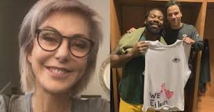 Here's the woman behind Za'Darius Smith's T-shirt shout out last Sunday
