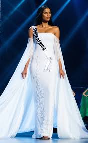 Miss South Africa From Miss Universe 2018 Competition In Gala Dress Tamaryn Green Miss Universe Dresses Miss Universe Gowns Evening Gowns