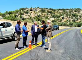 Maybe you would like to learn more about one of these? Rodos Parado8hke Shmera Sthn Kykloforia Apo Thn Pnai H Nea Parallhlh Me Th Gefyra Toy Potamoy Makarh Odos Sth 8esh Xaraki Xrhma Toyrismos Money Tourism Gr