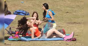 Evelyn sharma net worth is under review. Ynqz35vhvaq5rm