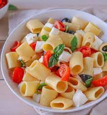 Check spelling or type a new query. Pasta Fredda Con Olive Pomodorini E Mozzarella Un Primo Piatto Semplice