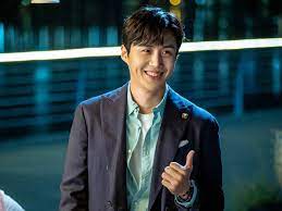 Kim seon ho dan epitone project akan merilis single kolaborasi' because it's you 'terjemahan literal pada 6 mei pukul 6 sore. Start Up K Drama Sensation Kim Seon Ho Holds First Global Online Meet Up On Tiktok Bmplus