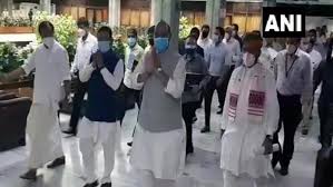 Many leaders including PM Modi attended all-party meeting discussion issues  possible | मानसून सत्र : सर्वदलीय बैठक में PM मोदी समेत कई नेता शामिल, इन  मुद्दों पर चर्चा संभव