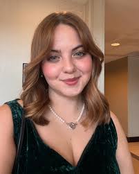 mia dempsey (@prettymuchmia) • Instagram photos and videos