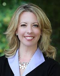 Carrie Abernathy's Instagram, Twitter & Facebook