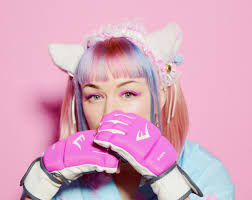 Elliot Lee Rebels Against Visual Judgement With Her Latest Single 'Pink  (Freak)'