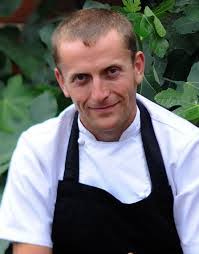 Alan Murchison's Instagram, Twitter & Facebook