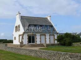 Mobilia vous propose une sélection de résidences secondaires situées hors d'athènes. A Vendre Maison Traditionnelle Bord De Mer Pouldreuzic Penhors Finistere Sud Pierres Et Mer