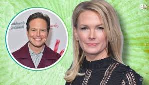 Kelley Wolf Tries Getting Into Her Home With Ex Scott Wolf