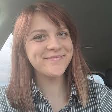 Kaitlin Lake's Instagram, Twitter & Facebook