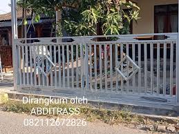 Tips cat untuk baja ringan agar tidak berkarat. Buat Pagar Rumah Dari Baja Ringan Sekitar Rumah