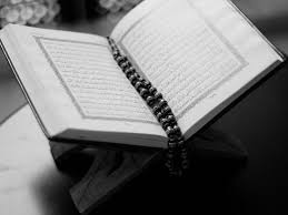 Maka makanlah yang halal lagi baik dari rezeki yang telah diberikan allah kepadamu; Doa Nabi Ibrahim Dalam Alquran Agar Negara Aman Penuh Limpahan Rezeki Ramadan Liputan6 Com