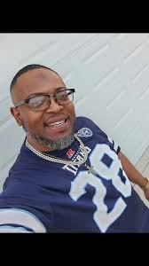 Ramon Craig (@raycee82)