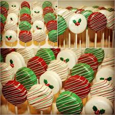 Chocolate Desserts For Christmas Christmas Chocolate Covered Oreos Pops Chocolate Covered Desserts Christmas Chocolate Christmas Snacks Christmas Cake Pops