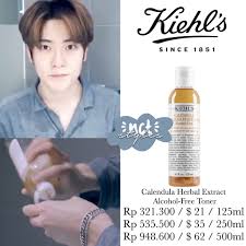 Lipbalm pada awalnya merupakan pelembab bibir yang tidak berwarna, fungsinya sebagai pelembab agar bibir tidak kering dan biasa dipakai . Nct Fashion Style On Twitter Jaehyun Lip Balm Repairing Jelly Nivea Flavor Lip Delicious Drop Peach Vanilla Flavor Lip Balm Vaseline Petroleum Jelly Repairing Jelly