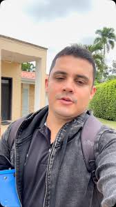 Instagram मा "Mi negocio es bendecido porque mi socio es DIOS 🙏"