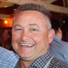 Jim Builder's Instagram, Twitter & Facebook