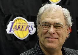 Phil Jackson says he'll return to Lakers