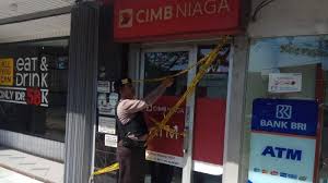 Check spelling or type a new query. Atm Cimb Niaga Di Jalan Margonda Depok Dibobol Maling Tribun Jakarta