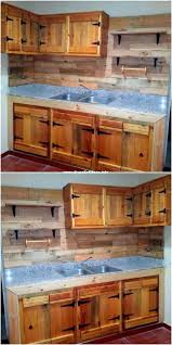Modern But Handmade Furniture Made Of Pallet Wood En 2020 Armoires De Cuisine Palettes Cuisine Rustique Armoire De Cuisine